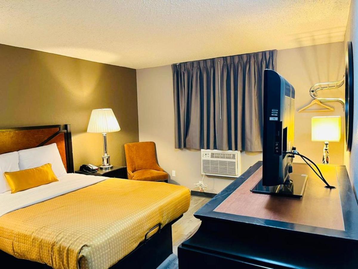 Hotel Super 8 By Wyndham Benton Harbor St Joseph Exterior foto
